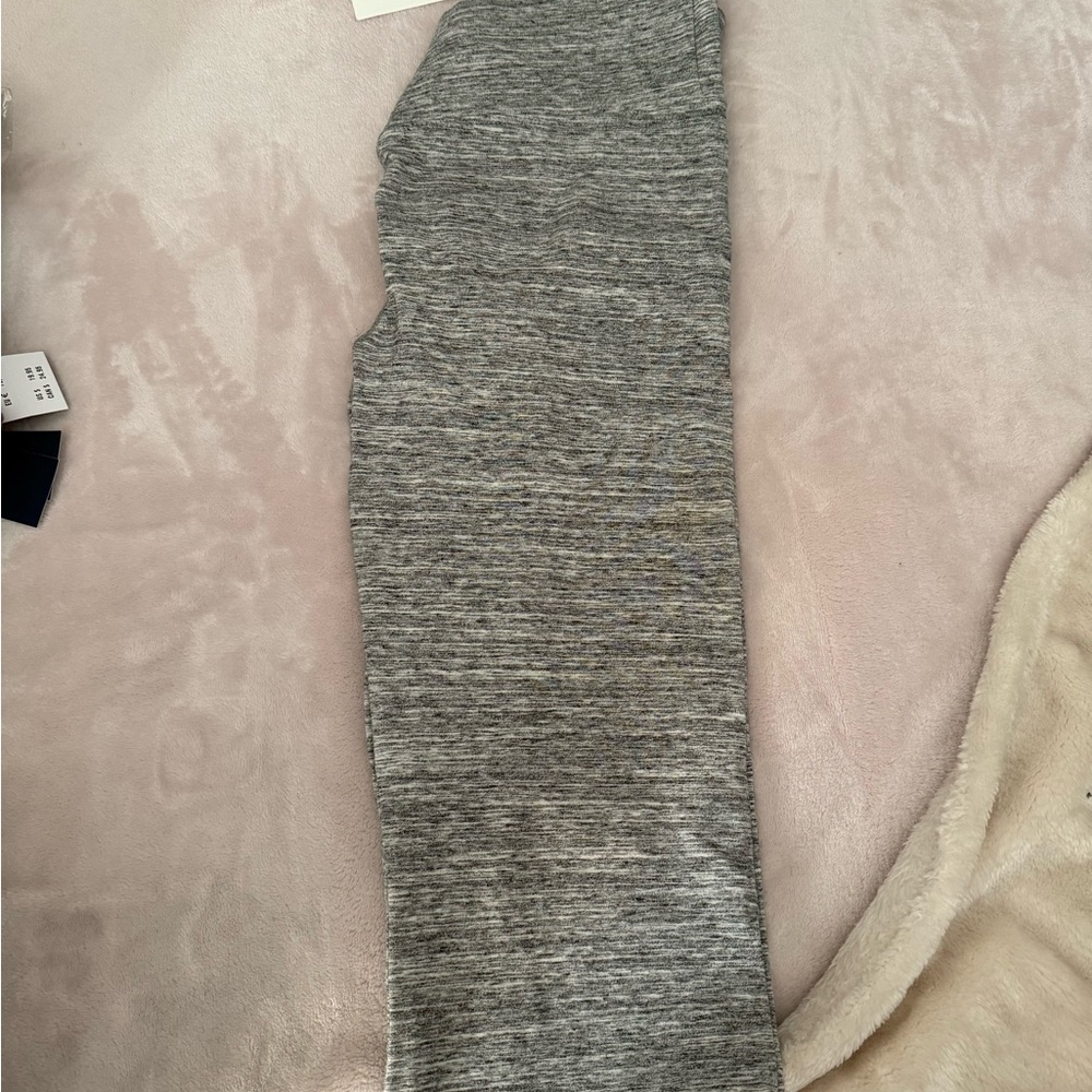 PINK Gray Leggings